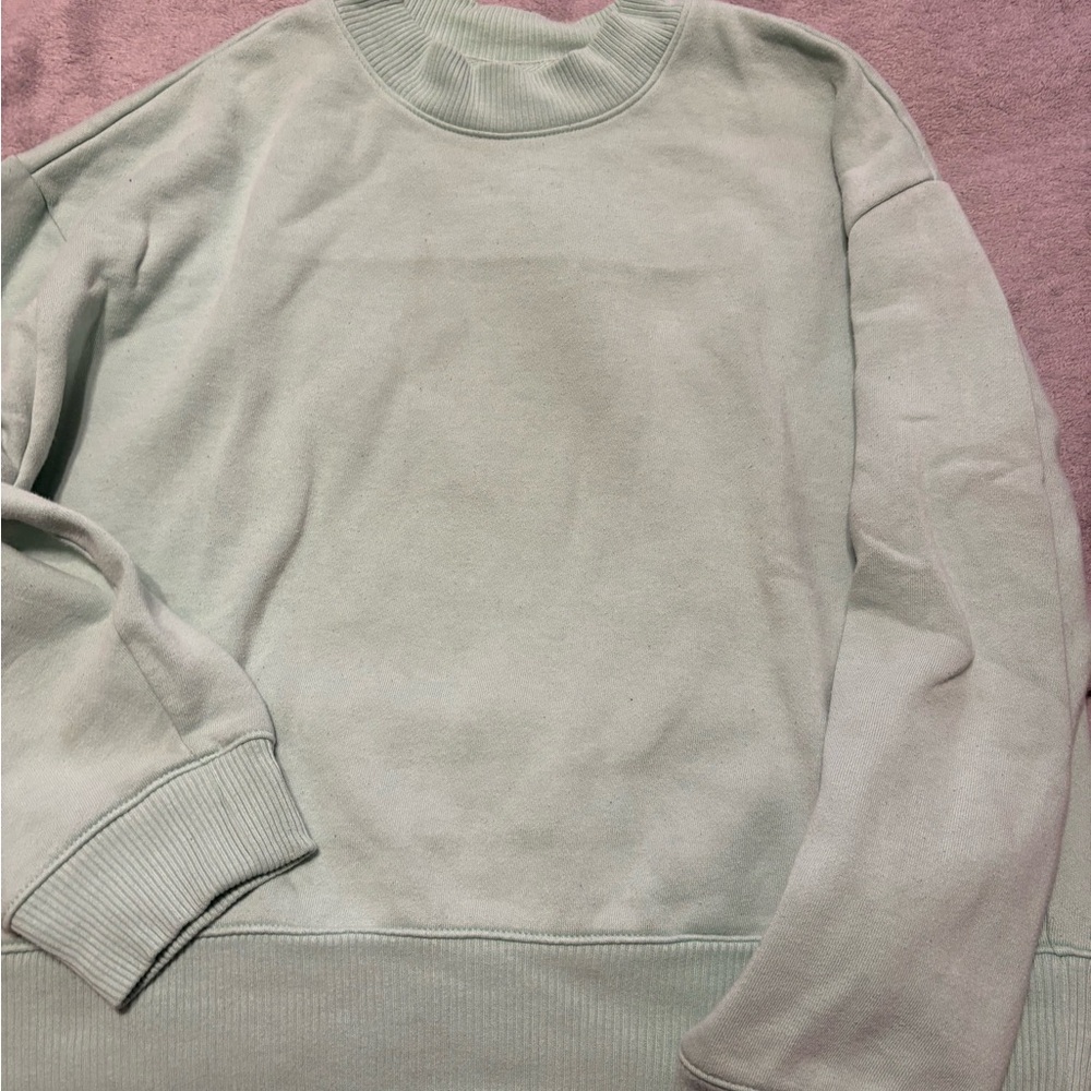 A new day women’s mint green mock neck cropped Crewneck Sweater